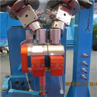 triple layer auto centering crosshead